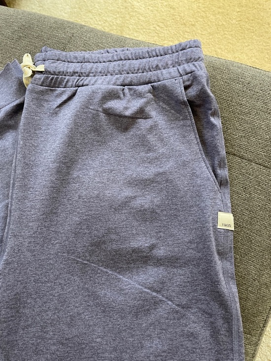 Vuori Pants - NWOT Vuori Purple Heather Performance Jogger Pants L